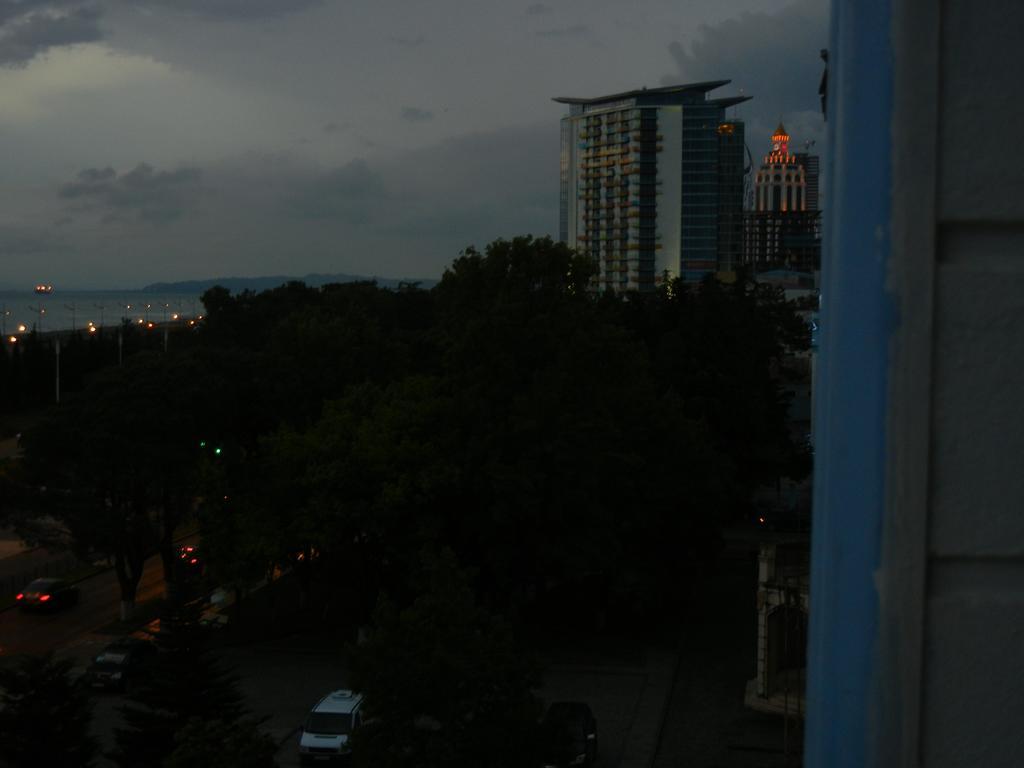 Apartment Irma Rustaveli 57 Batumi Esterno foto