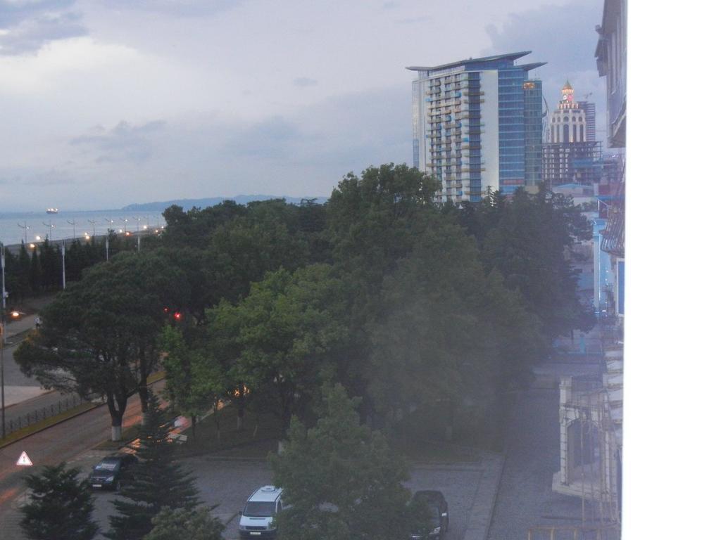 Apartment Irma Rustaveli 57 Batumi Esterno foto